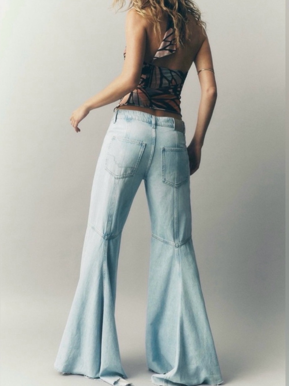 NWOT We The Free Live Wire Flare Jeans - Spark - Picture 1 of 4